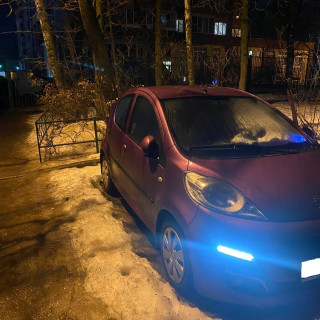 Замена аккумулятора на Peugeot 107 I Рестайлинг 2 2012 - 2014 1.0 (68 л.с.) Замена аккумулятора на Peugeot 107 I Рестайлинг 2 2012 - 2014 1.0 (68 л.с.)