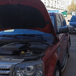 Замена аккумулятора на Land Rover Range Rover Sport I 2005 - 2009 Supercharged 4.2 (390 л.с.) Замена аккумулятора на Land Rover Range Rover Sport I 2005 - 2009 Supercharged 4.2 (390 л.с.)